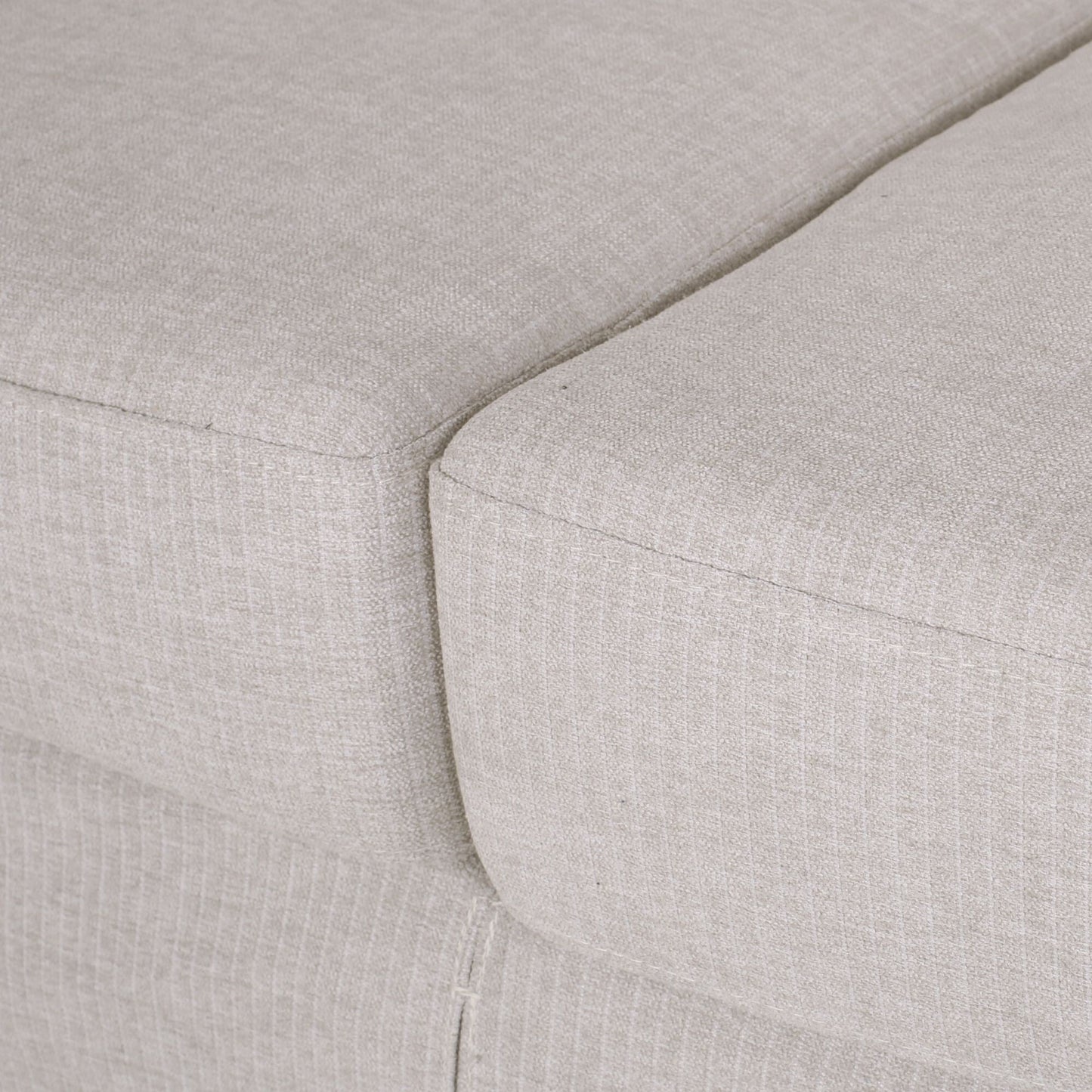 Canapé 3 places en tissu rayé avec accoudoirs encastrés et jupe pour salon