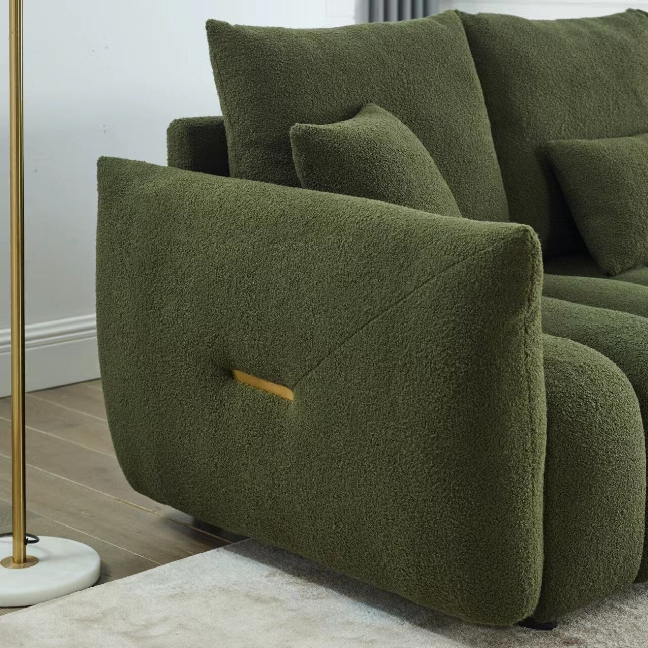 Canapé 3 places en tissu de 82 pouces avec coussins de dossier moelleux, cadre en bois massif et coussins en mousse confortables
