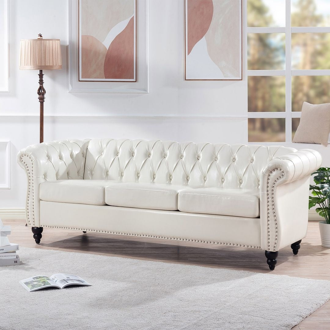 Canapé Chesterfield capitonné en similicuir avec accoudoirs roulés (84,65 po)