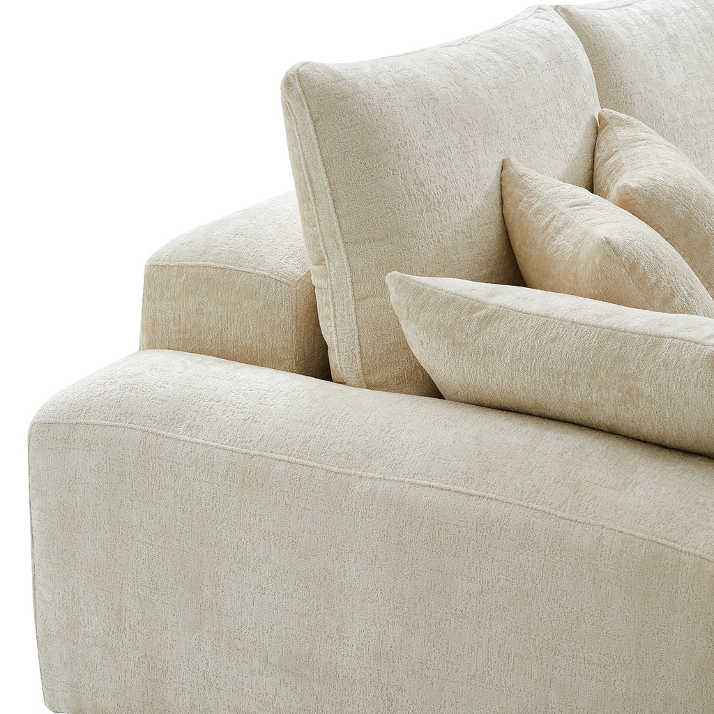 L'ensemble de canapés beiges Empress