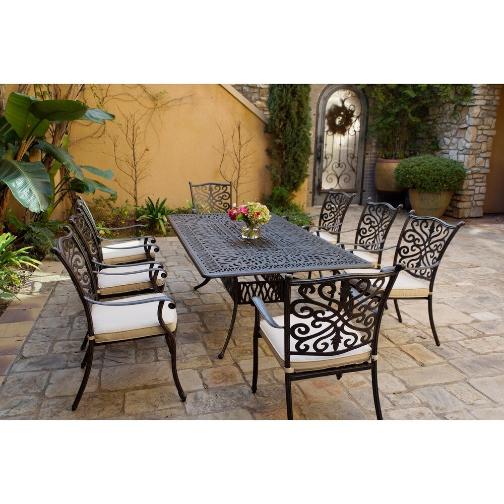 Ensemble de salle à manger de patio 9 pièces avec coussins et table à manger rectangulaire de 44 x 84 po