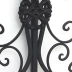 Décoration murale en métal à volutes noires ADECO pour salon