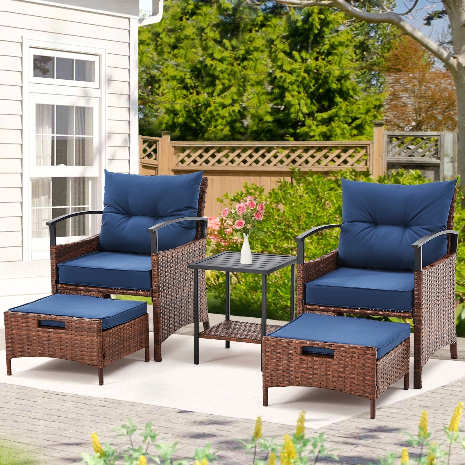 Ensemble de meubles de patio AVAWING 5 pièces en osier avec table basse et pouf