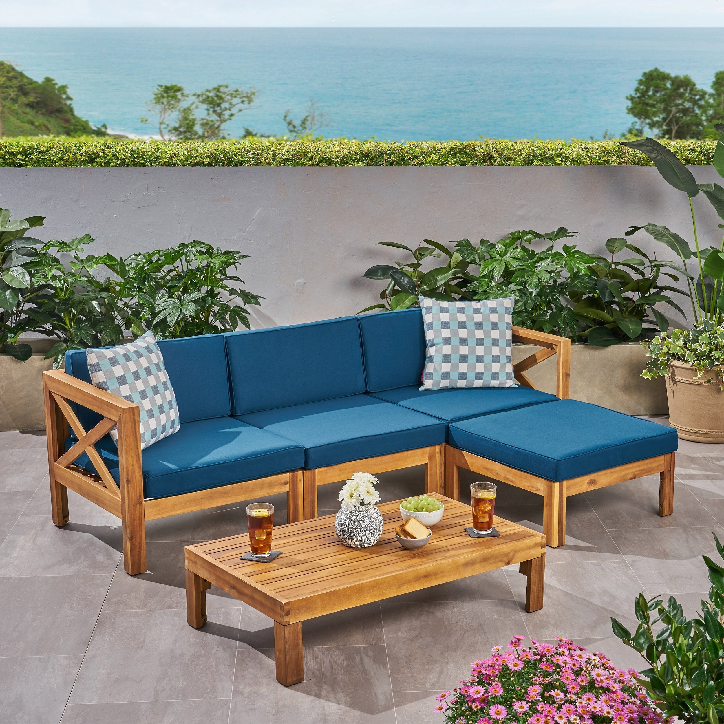 Ensemble de canapés d'extérieur Alcove en bois d'acacia 5 pièces par Christopher Knight Home