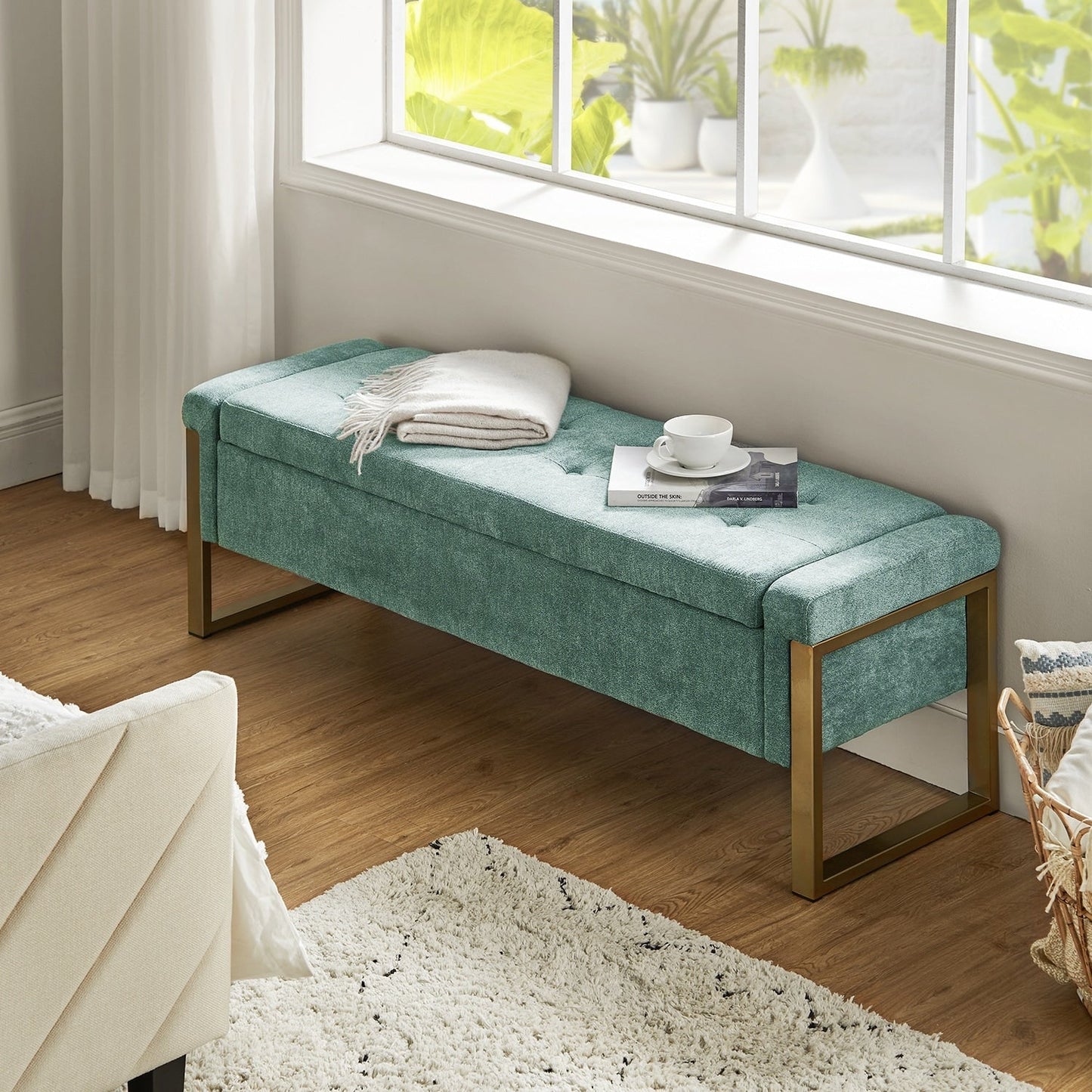 Banc de rangement moderne rembourré Alina avec pieds en métal par HULALA HOME