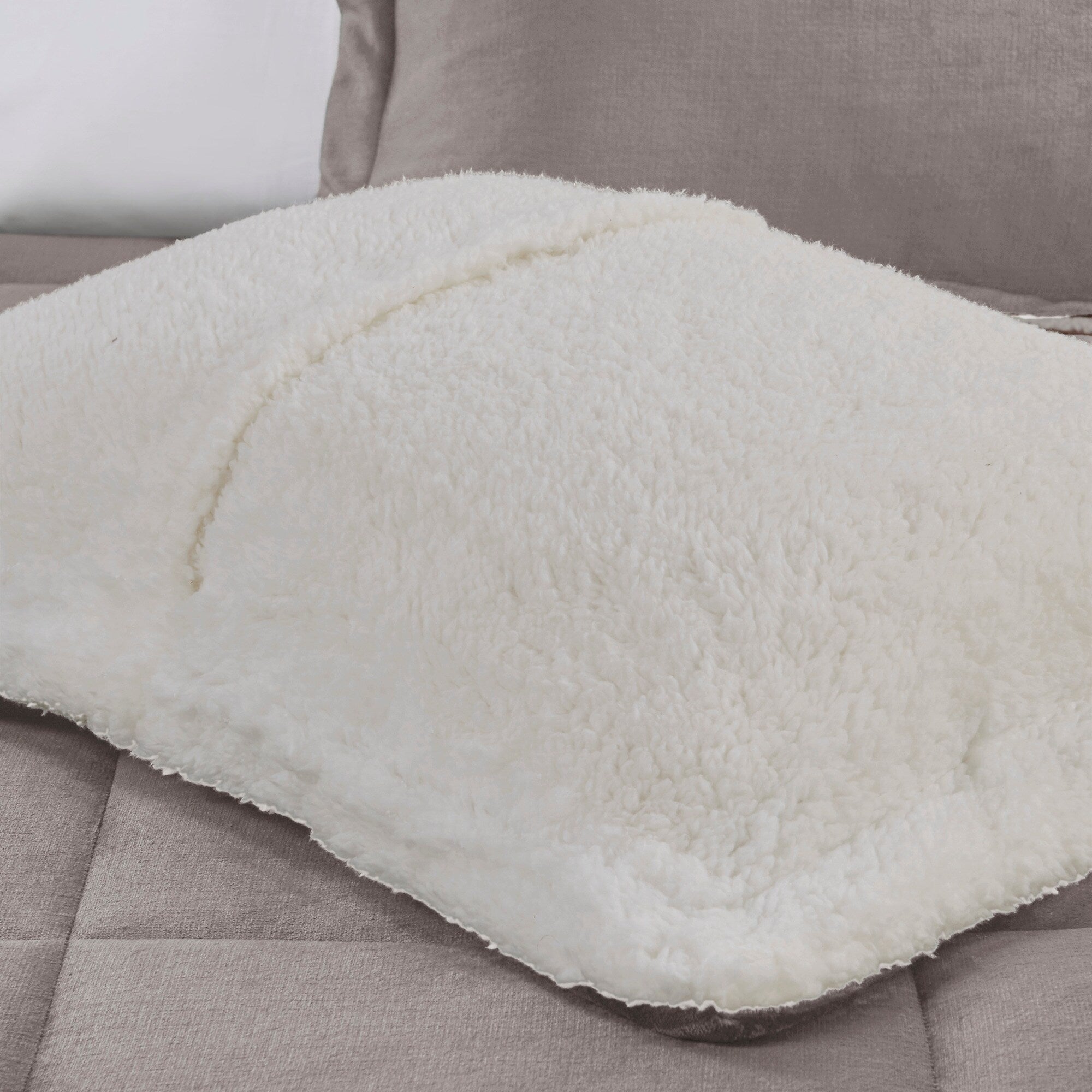 Parure de couette Woolrich Alton en duvet synthétique et sherpa