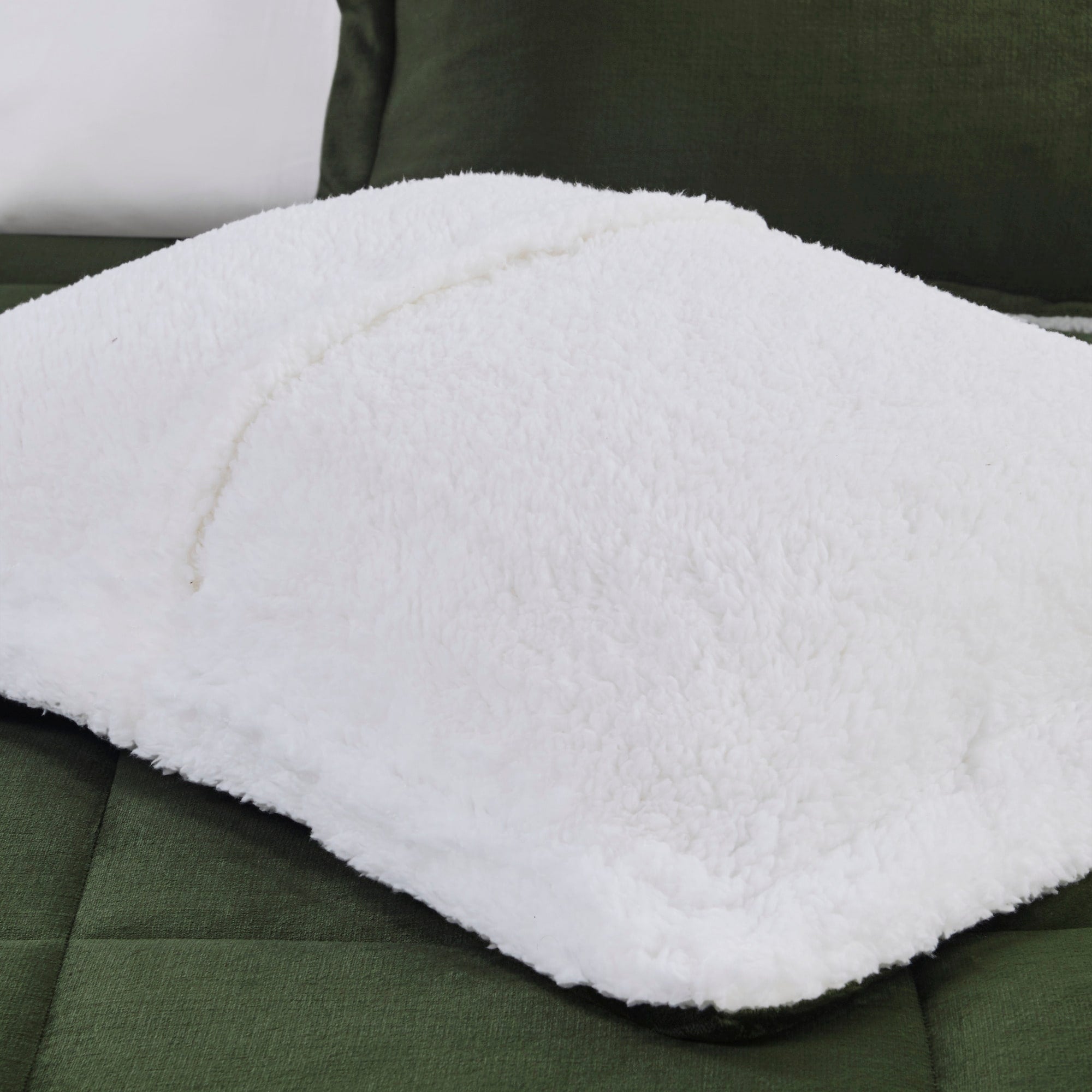 Parure de couette Woolrich Alton en duvet synthétique et sherpa