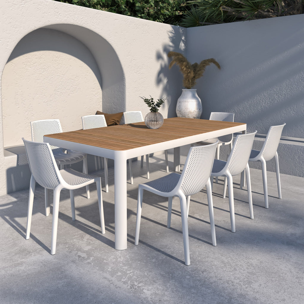 Ensemble de salle à manger d'extérieur Amazonia Isra en bois certifié FSC, 9 pièces