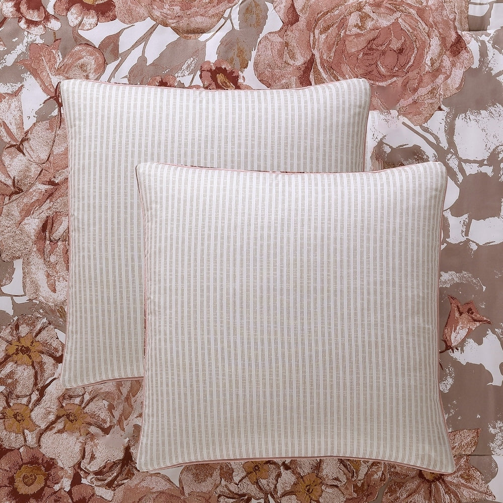 Ensemble de couette ornée de 8 pièces Modern Threads Country Garden