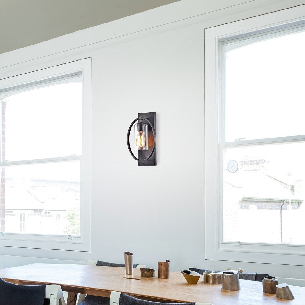 Applique murale simple Anastasia avec abat-jour en verre transparent