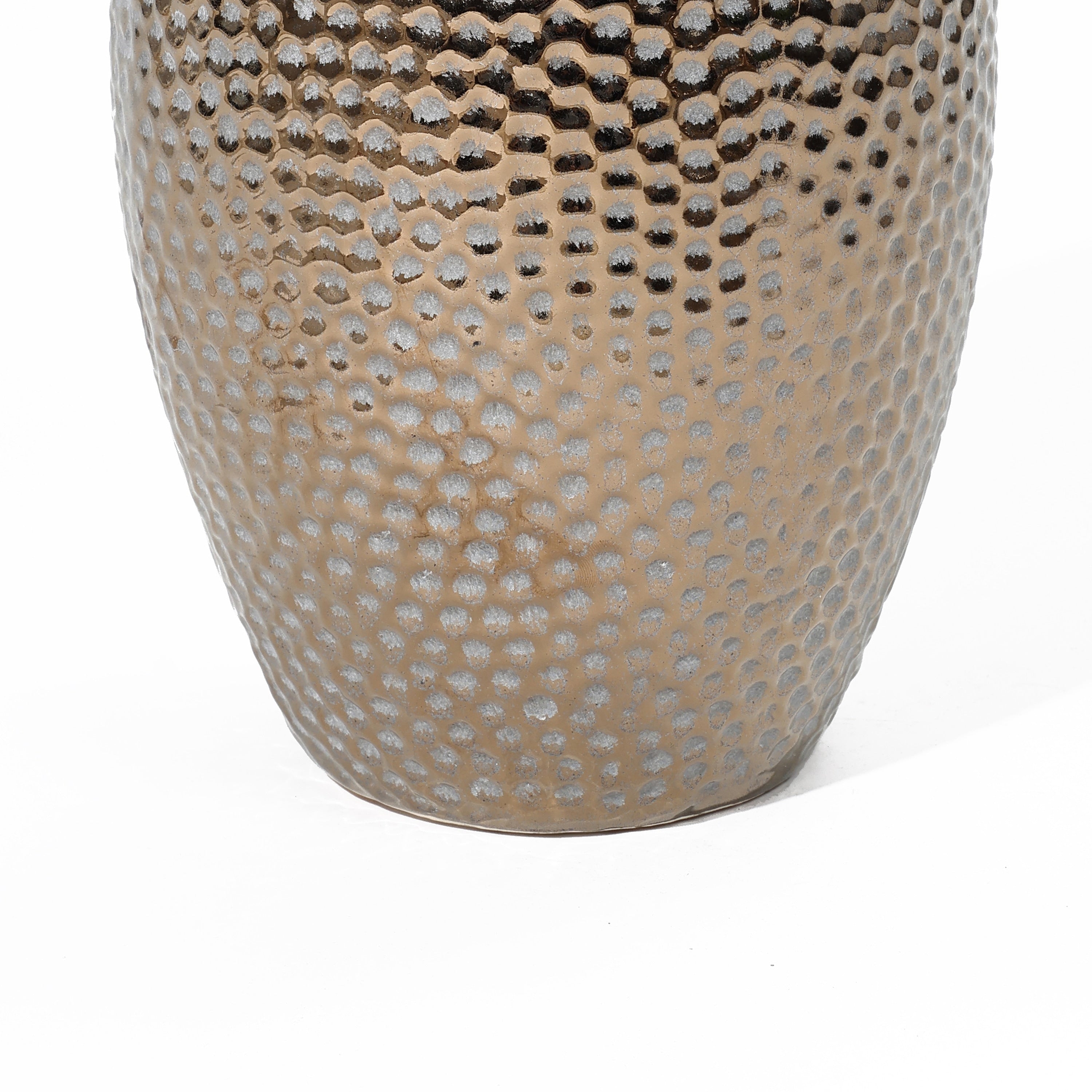 Grand vase en terre cuite antique à fossettes dorées (simple)