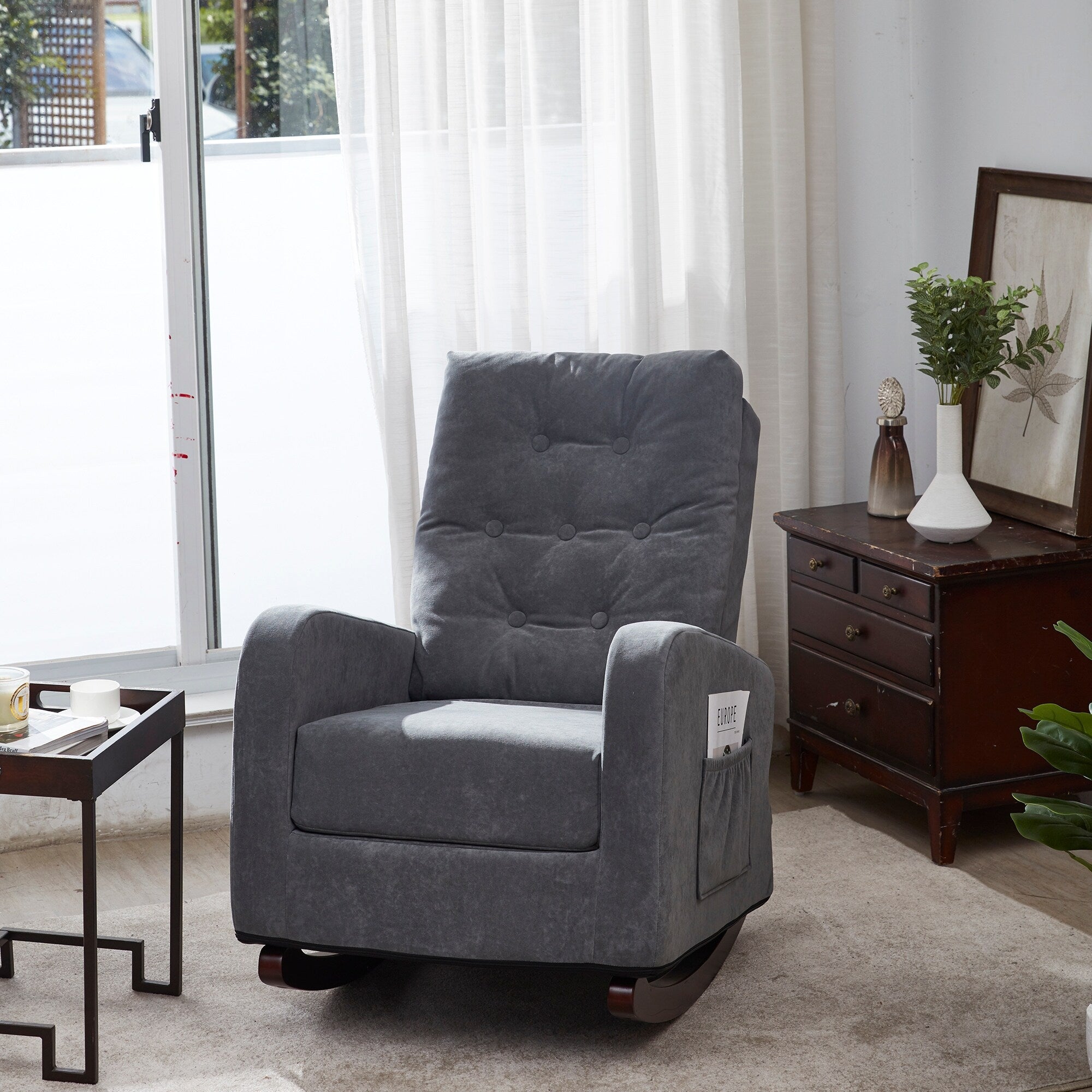 Fauteuil à bascule gris antique à dossier haut avec pieds en bois massif et poche latérale (28,74 po)