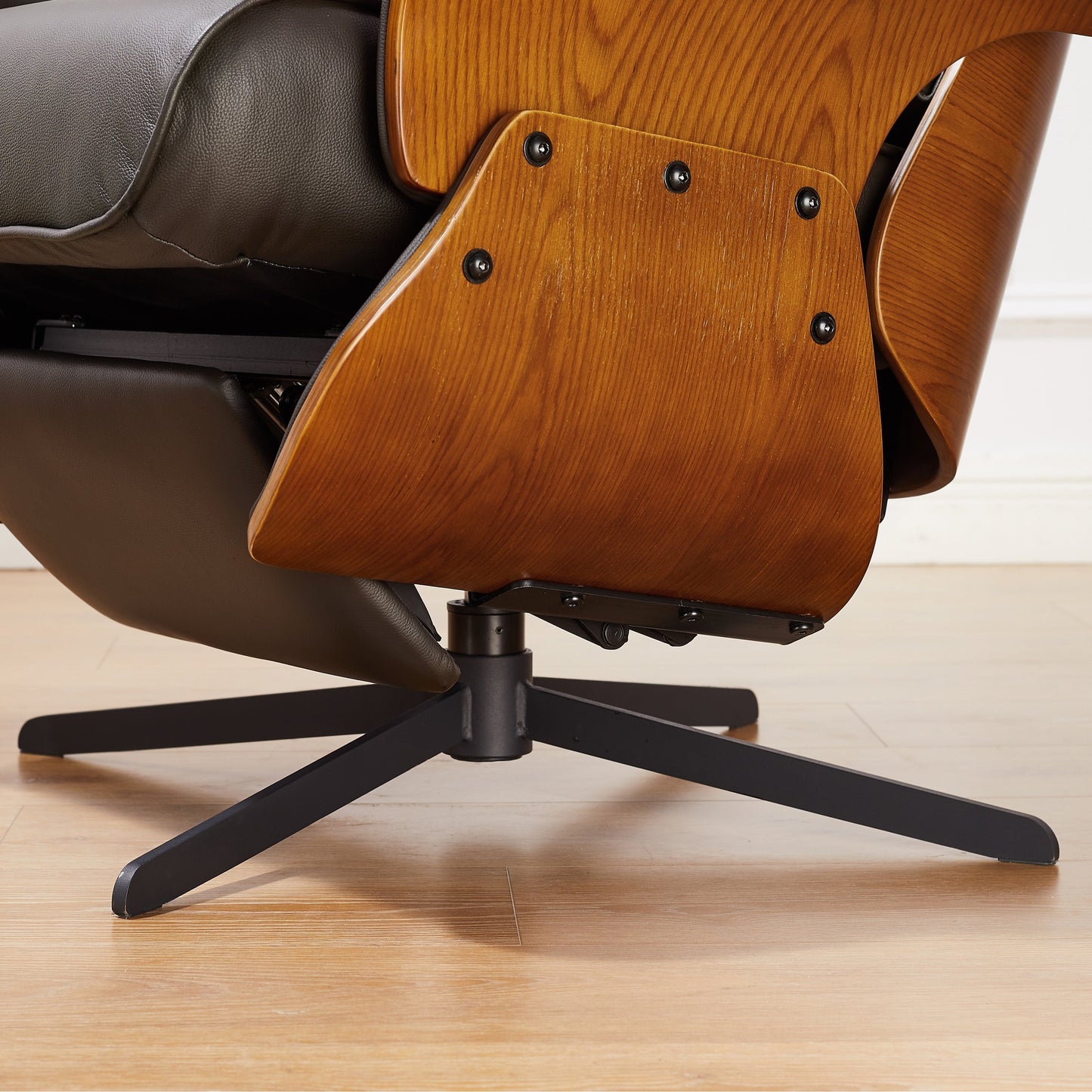 Fauteuil inclinable en cuir véritable Art Leon, style moderne du milieu du siècle