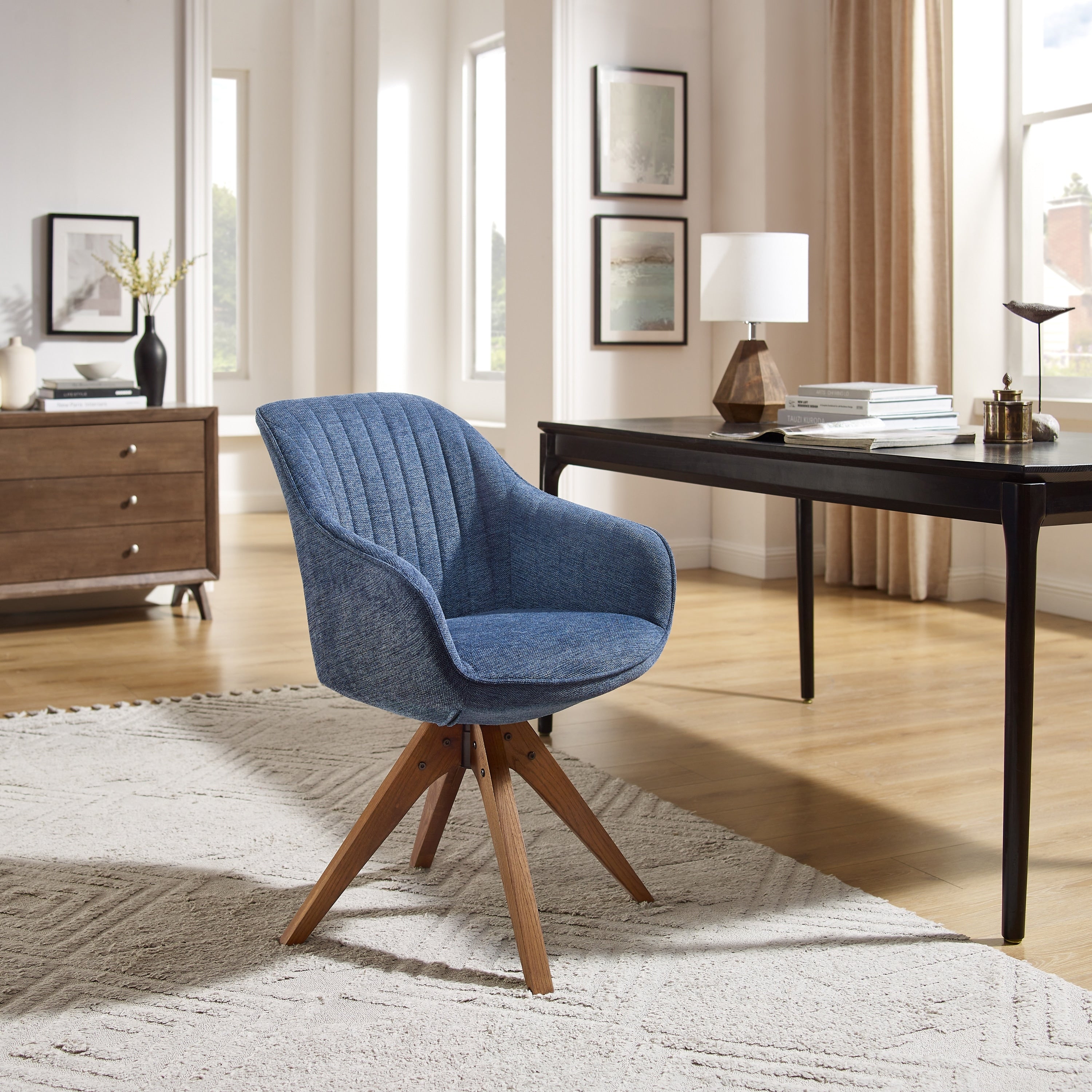 Fauteuil d'appoint pivotant Art Leon moderne avec pieds en bois