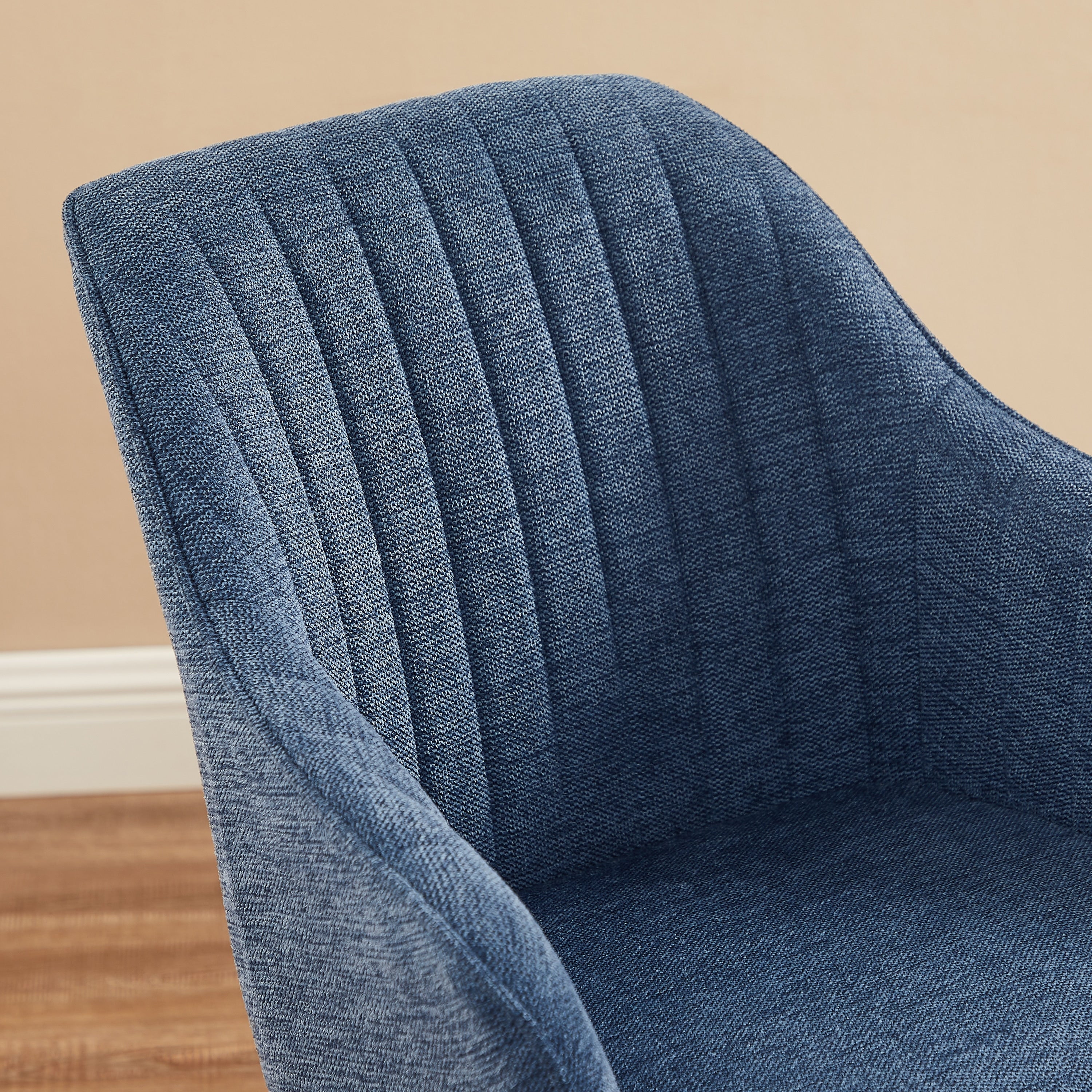 Fauteuil d'appoint pivotant Art Leon moderne avec pieds en bois