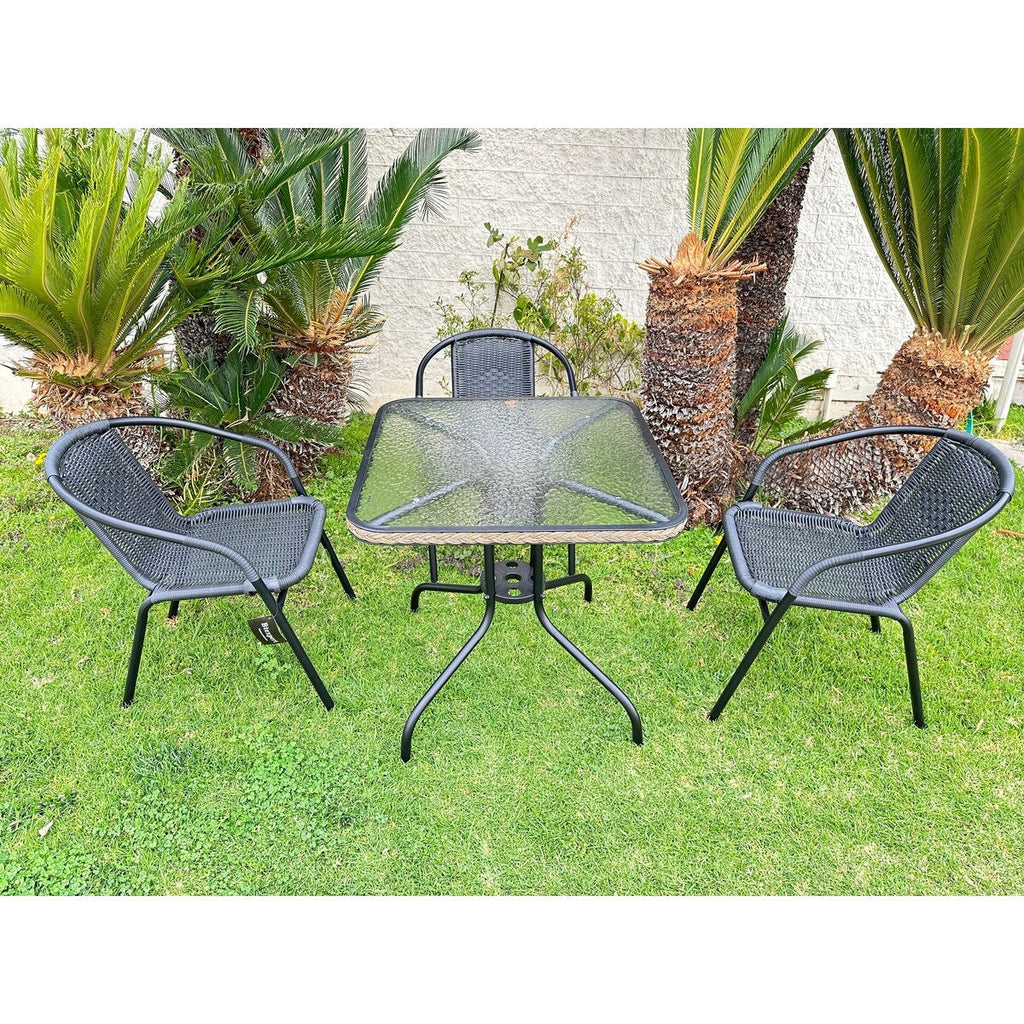 Table carrée en verre trempé BTEXPERT pour intérieur et extérieur, 28 po, avec garniture en rotin noir et 3 chaises empilables en rotin noir pour restaurant