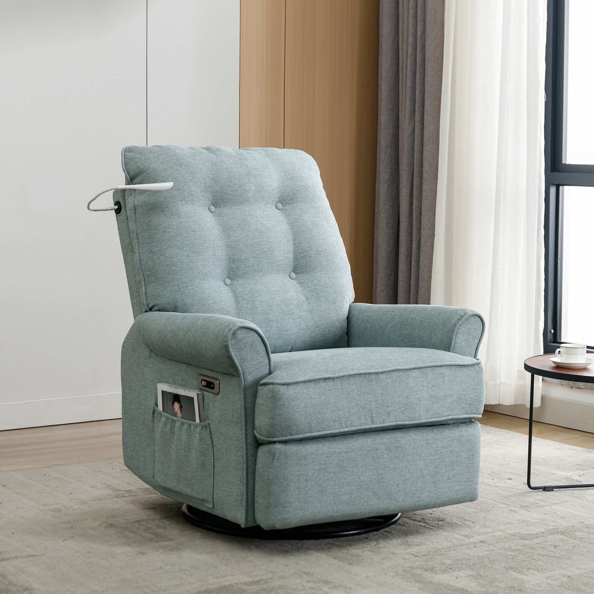 Fauteuil inclinable pivotant à 270° beige avec ports USB, base à bascule, poche latérale et lampe tactile pour un usage domestique