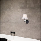 Applique de salle de bain Bella 1 lumière avec abat-jour en tissu blanc