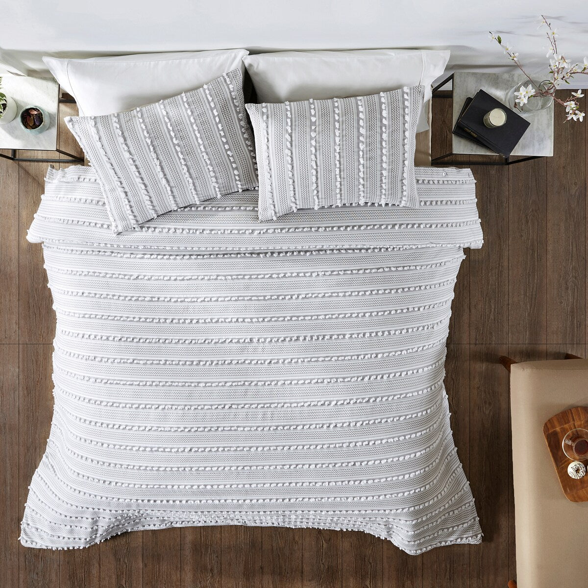 Parure de lit Angelique Better Trends 100 % coton touffeté doux en peluche chenille élégantes rayures lavable en machine et sèche-linge