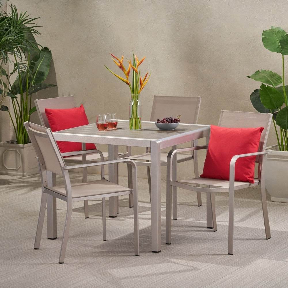 Ensemble de salle à manger d'extérieur moderne Boris 4 places en aluminium avec plateau en imitation bois par Christopher Knight Home