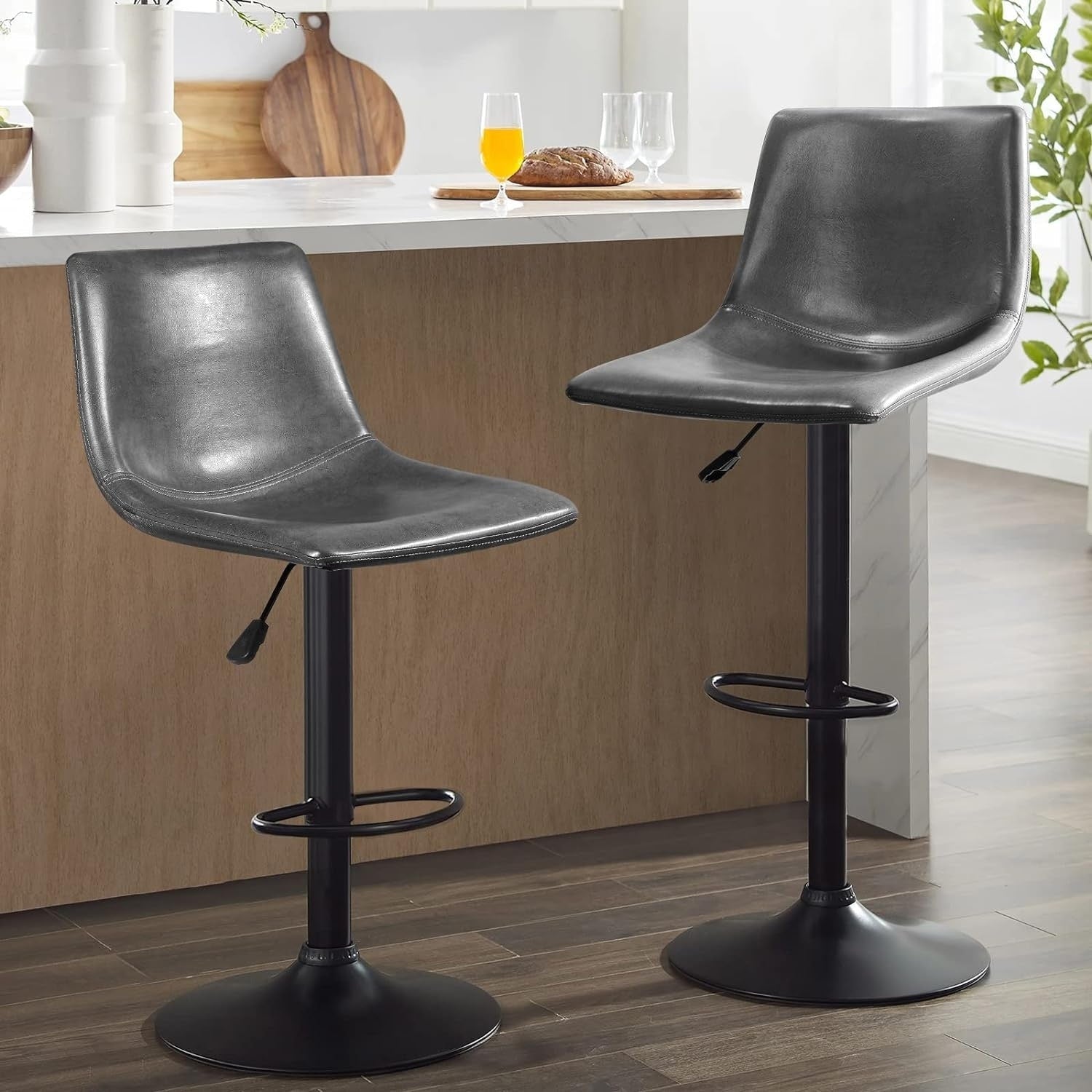 Tabourets de bar pivotants réglables Bossin avec dossier – Hauteur comptoir