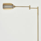 Lampadaire industriel Brightech Leaf de 53 po à DEL à intensité variable à 3 voies avec abat-jour empire en métal laiton