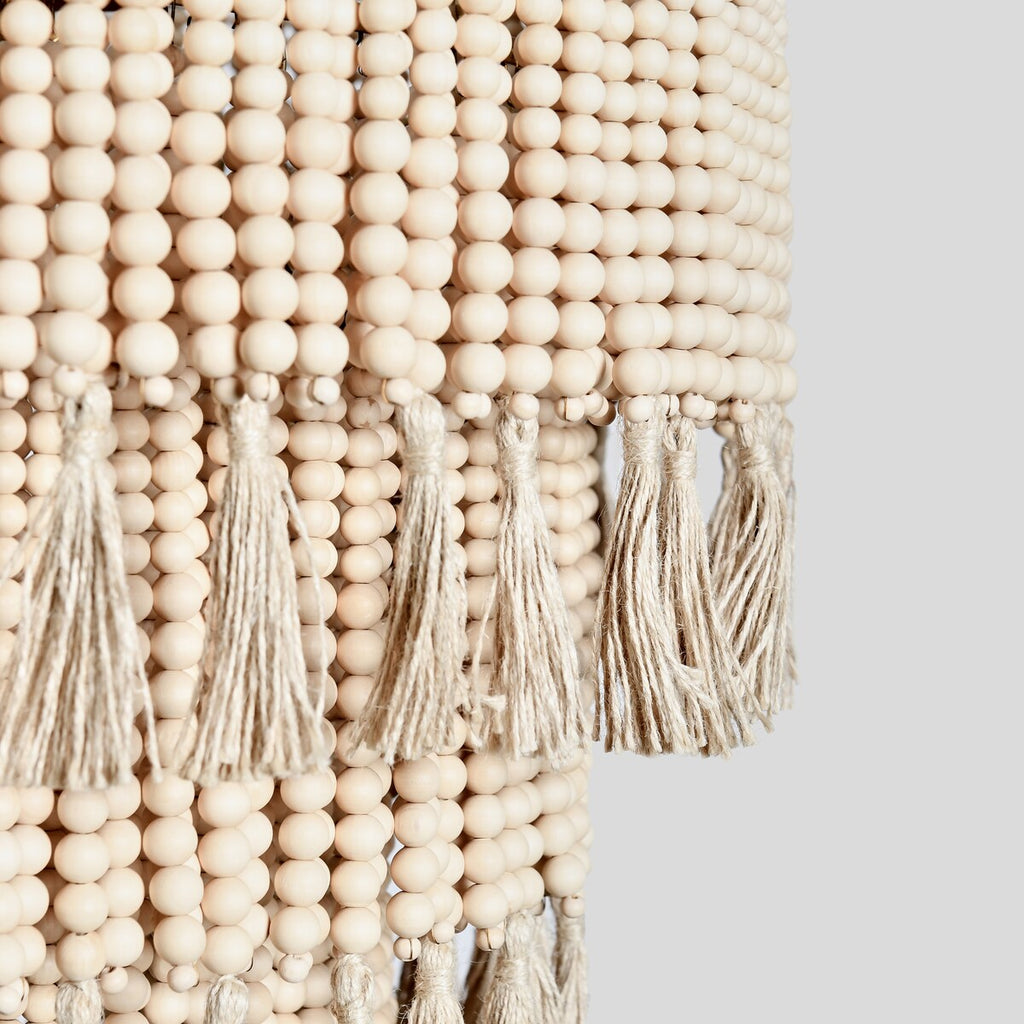 Lustre en perles naturelles Brittany par Kosas Home