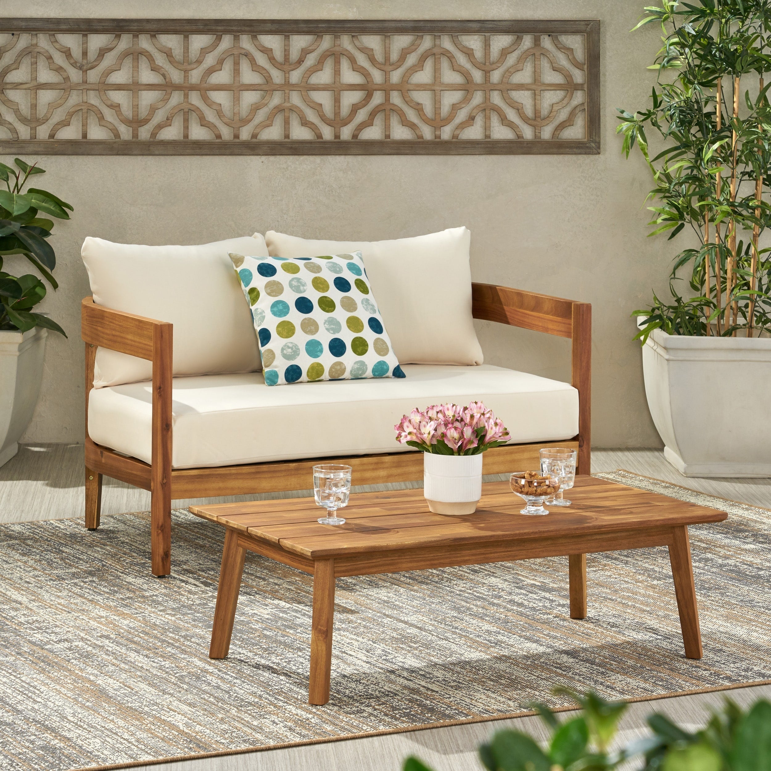 Ensemble causeuse d'extérieur en bois d'acacia Brooklyn avec table basse par Christopher Knight Home