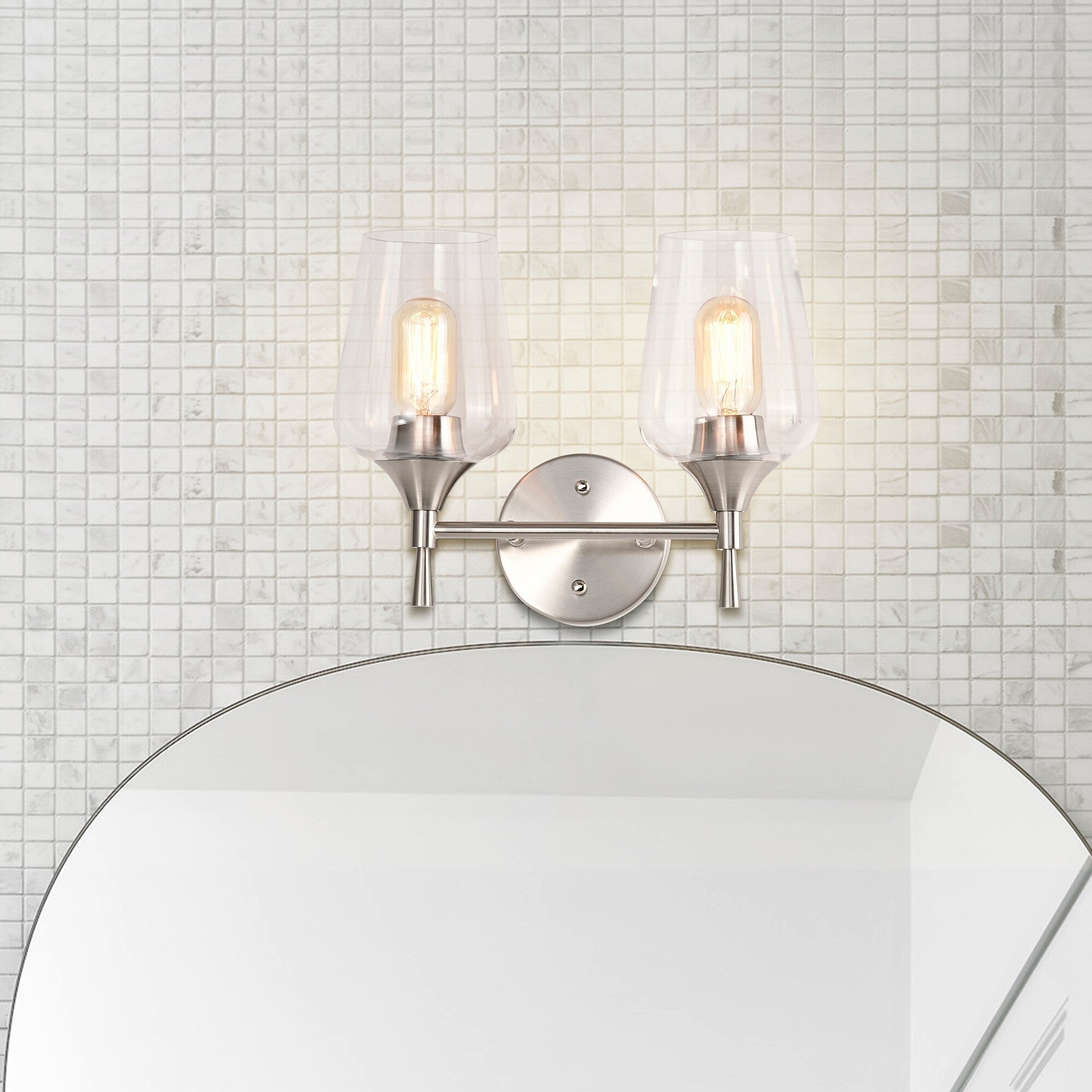 Applique de vanité moderne à 2 lumières en nickel brossé avec abat-jour en verre à vin transparent - Nickel brossé