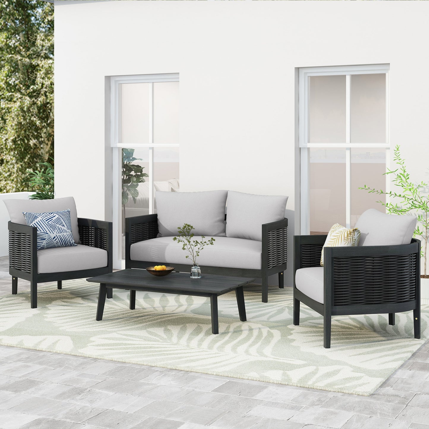 Ensemble de salon de jardin Burchett en bois d'acacia et osier, 4 places, avec coussins Sunbrella en option, par Christopher Knight Home
