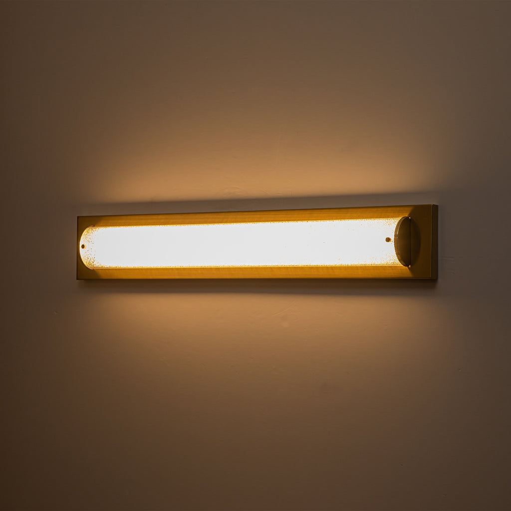C Cattleya 28 Barre lumineuse LED intégrée pour meuble-lavabo de salle de bain en or brossé avec verre sablé transparent