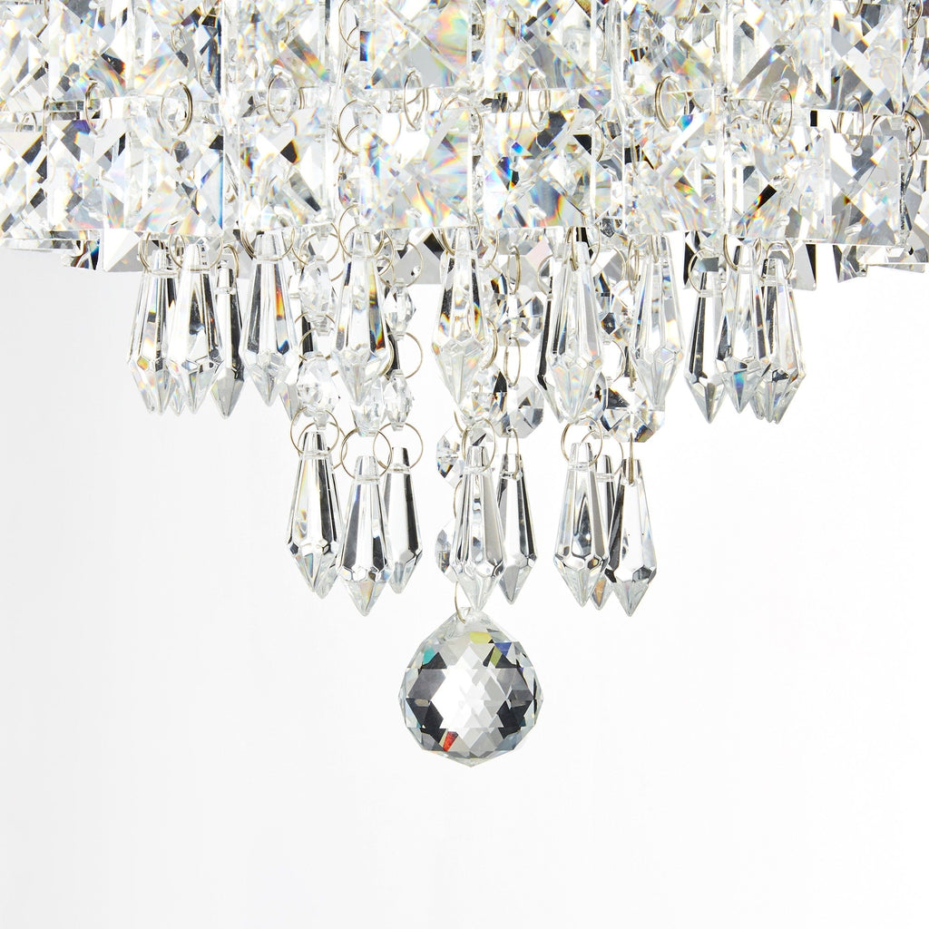 Lustre miniature en cristal CO-Z à 3 lumières avec cristaux en forme de goutte de pluie
