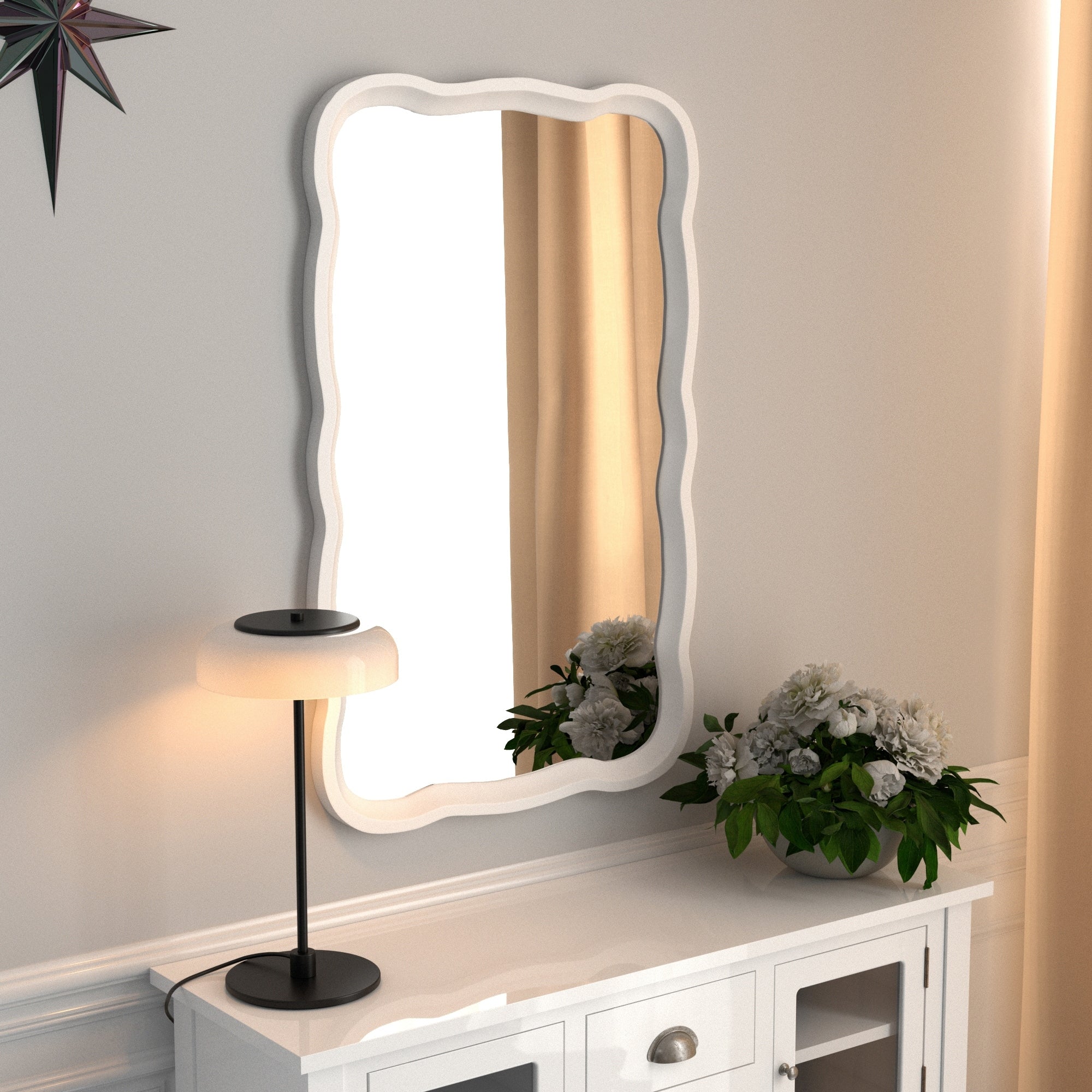 Miroir d'appoint incurvé en bois festonné COZAYH