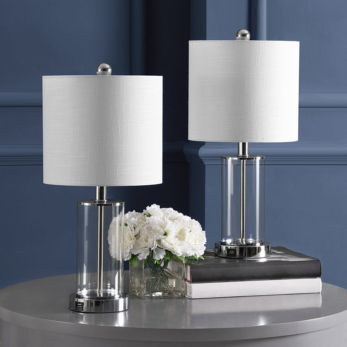 Lampe de table LED contemporaine Cabell 21 en verre, chargement USB, bronze huilé (lot de 2) par JONATHAN Y