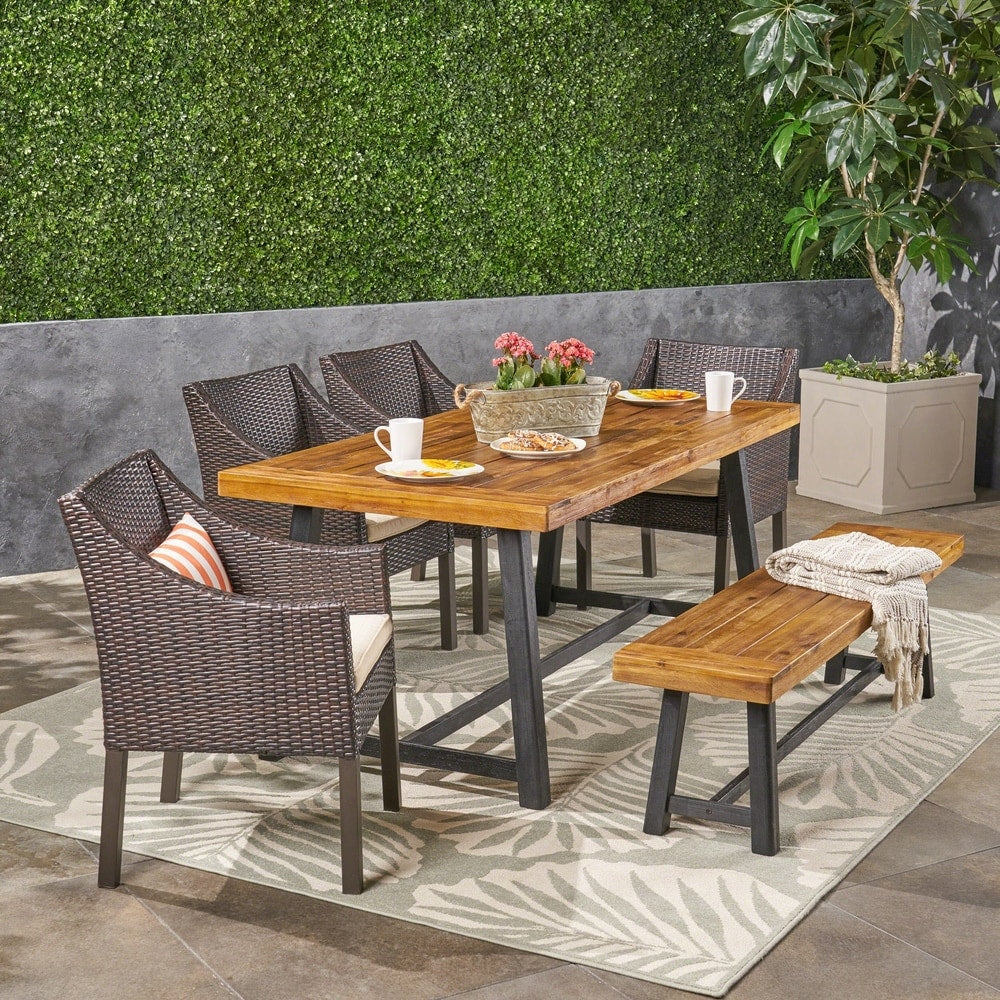 Ensemble de salle à manger d'extérieur Calero 6 pièces en bois et osier avec chaises et banc par Christopher Knight Home