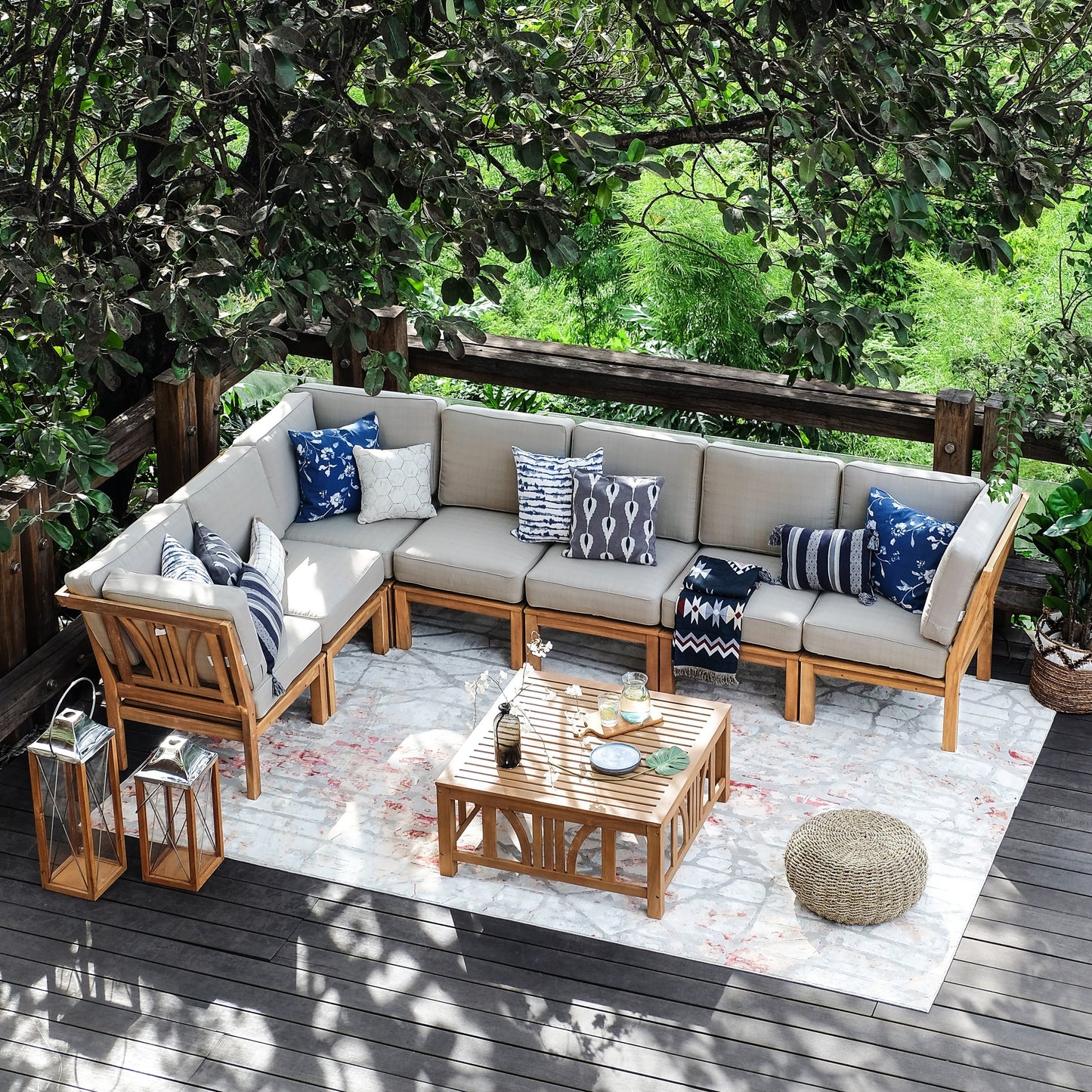Ensemble de salon de jardin Cambridge Casual Lowell 8 pièces en teck avec coussin