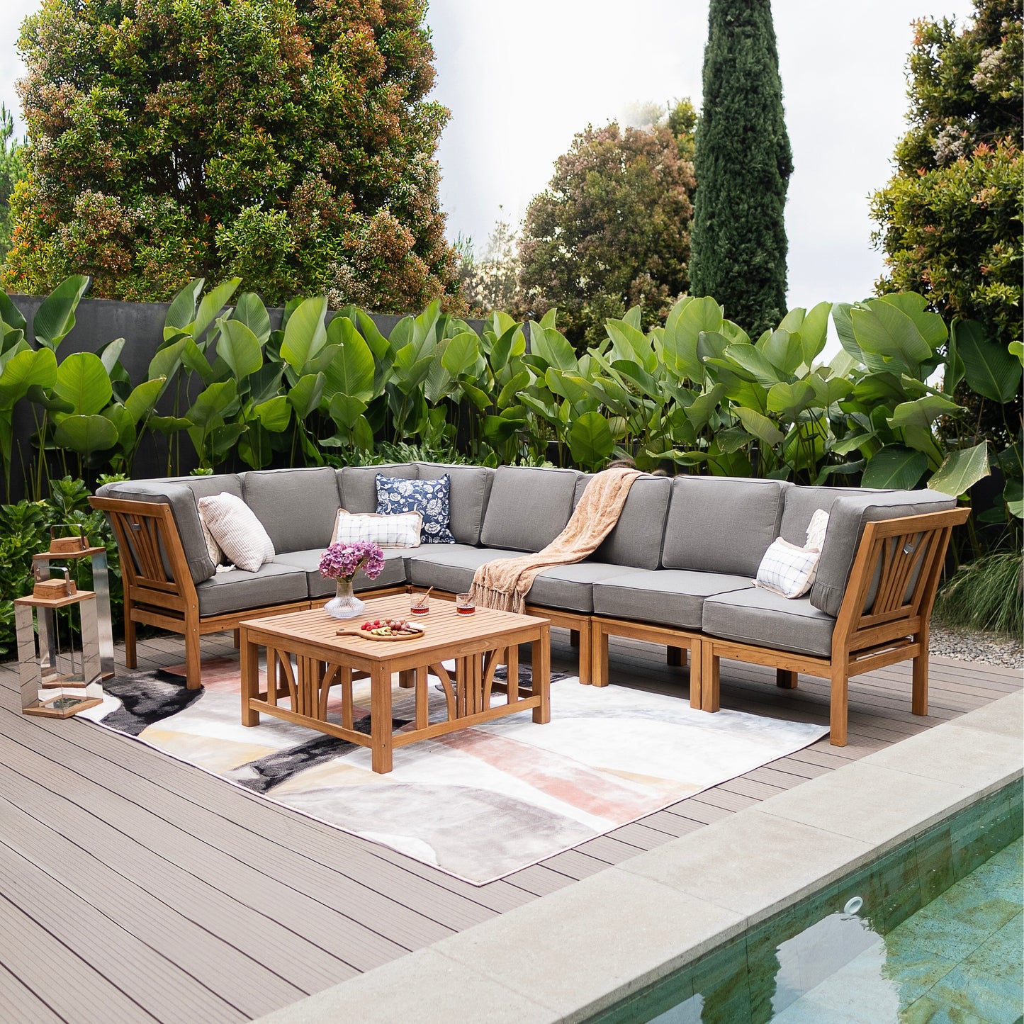 Ensemble de salon de jardin Cambridge Casual Lowell 8 pièces en teck avec coussin
