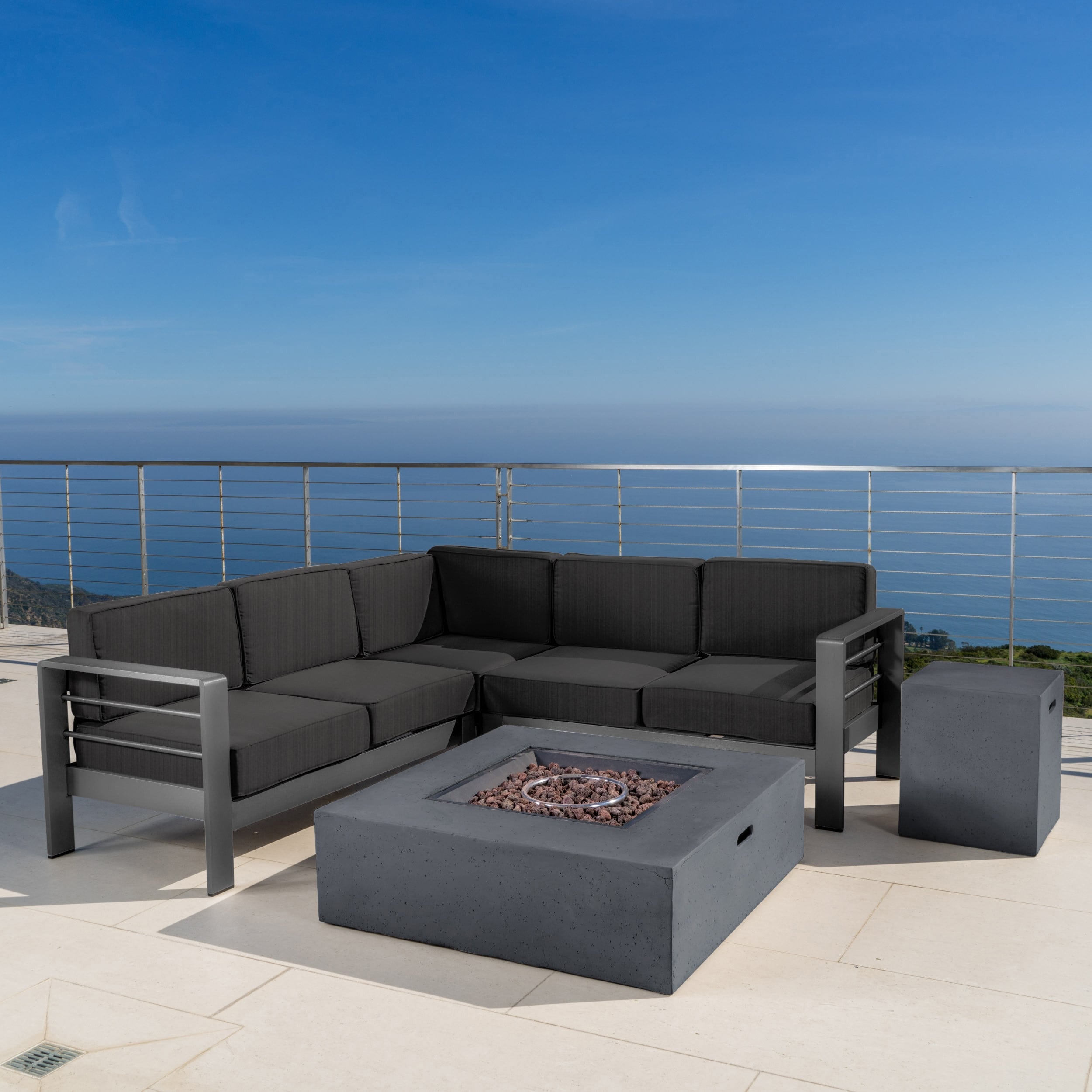 Ensemble de canapés d'extérieur en aluminium Cape Coral avec table à feu par Christopher Knight Home