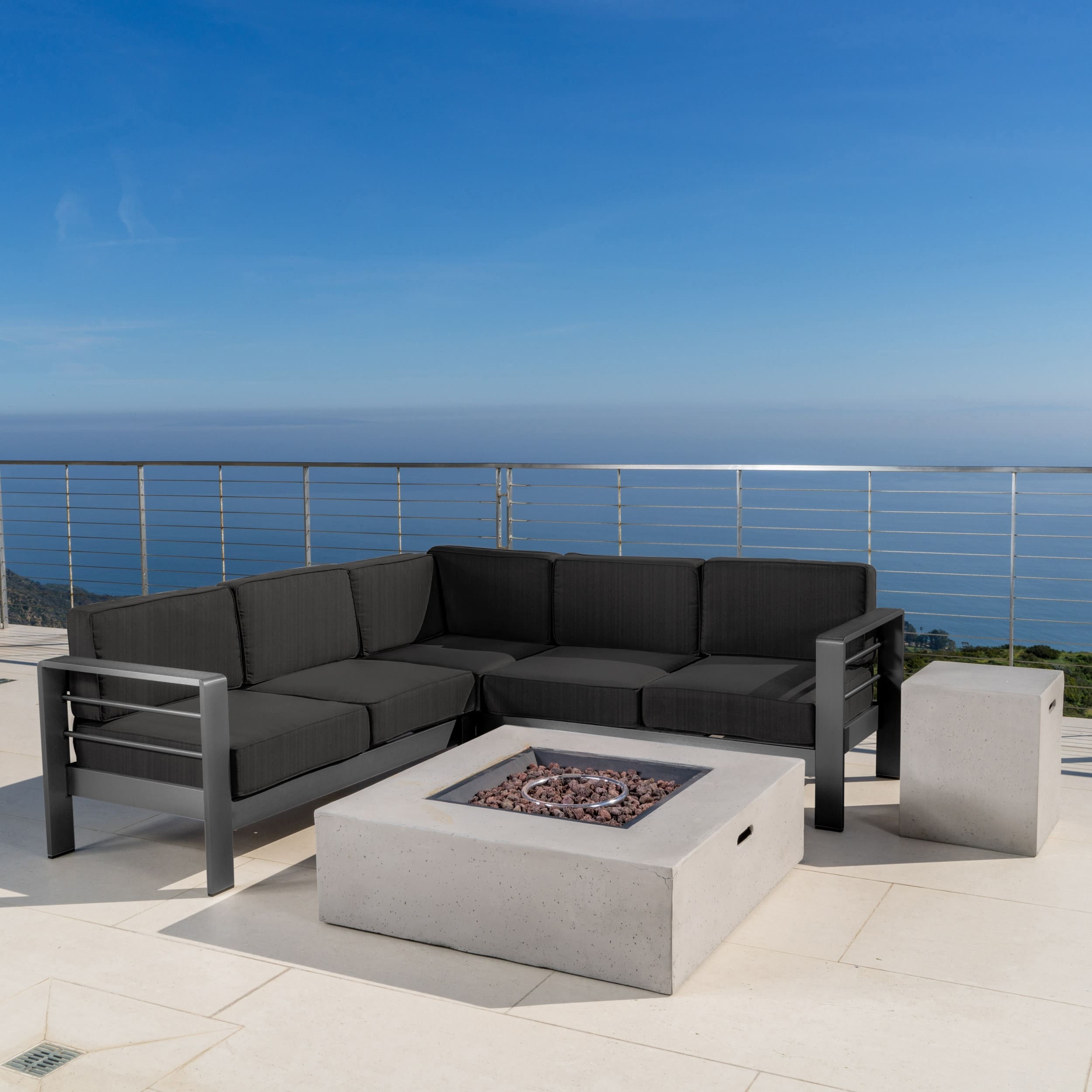 Ensemble de canapés d'extérieur en aluminium Cape Coral avec table à feu par Christopher Knight Home