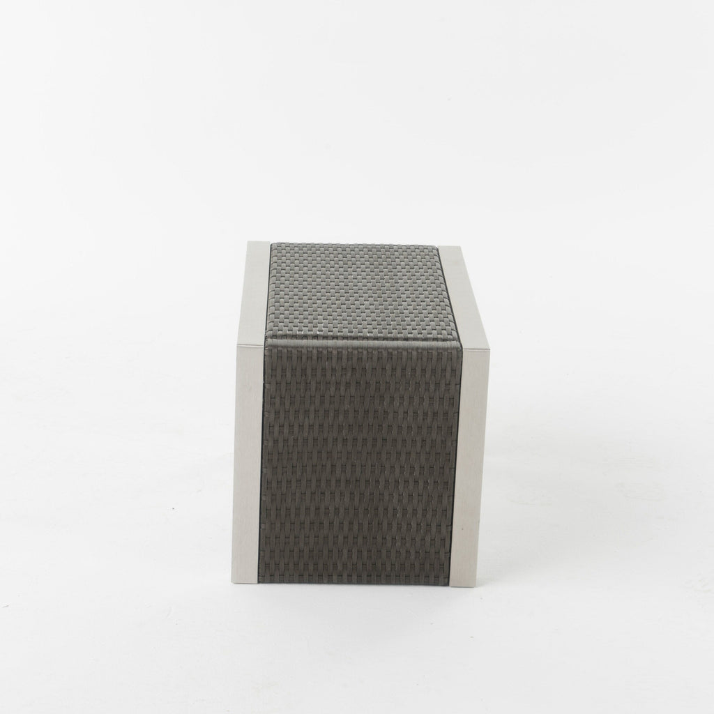 Ensemble de salon de jardin Cape Coral en aluminium 2 places avec table d'appoint et pouf par Christopher Knight Home