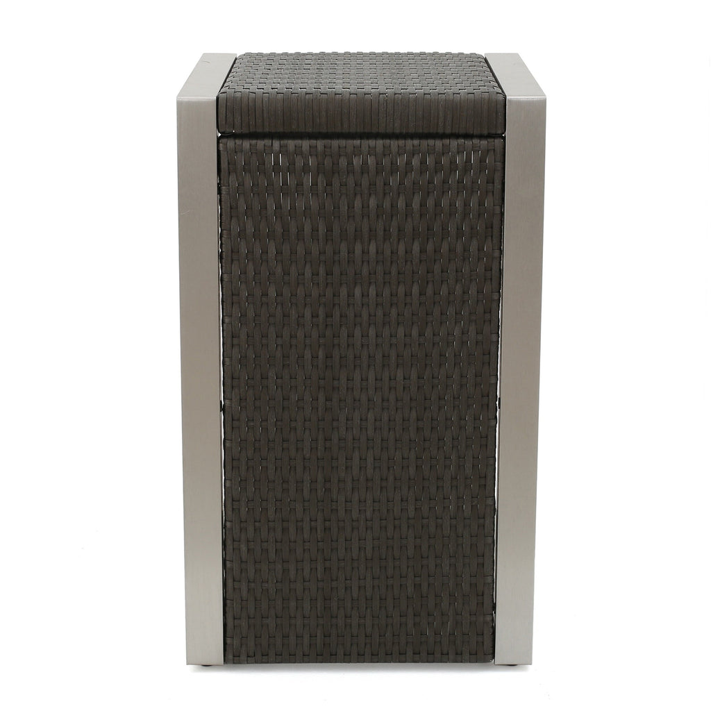 Ensemble de salon de jardin Cape Coral en aluminium 2 places avec table d'appoint et pouf par Christopher Knight Home