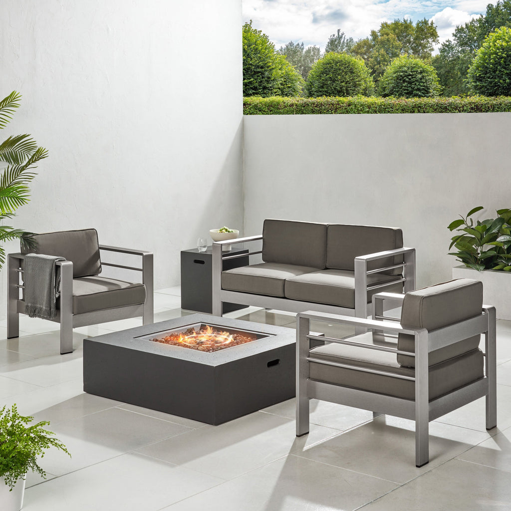 Ensemble de 5 foyers d'extérieur Cape Coral par Christopher Knight Home