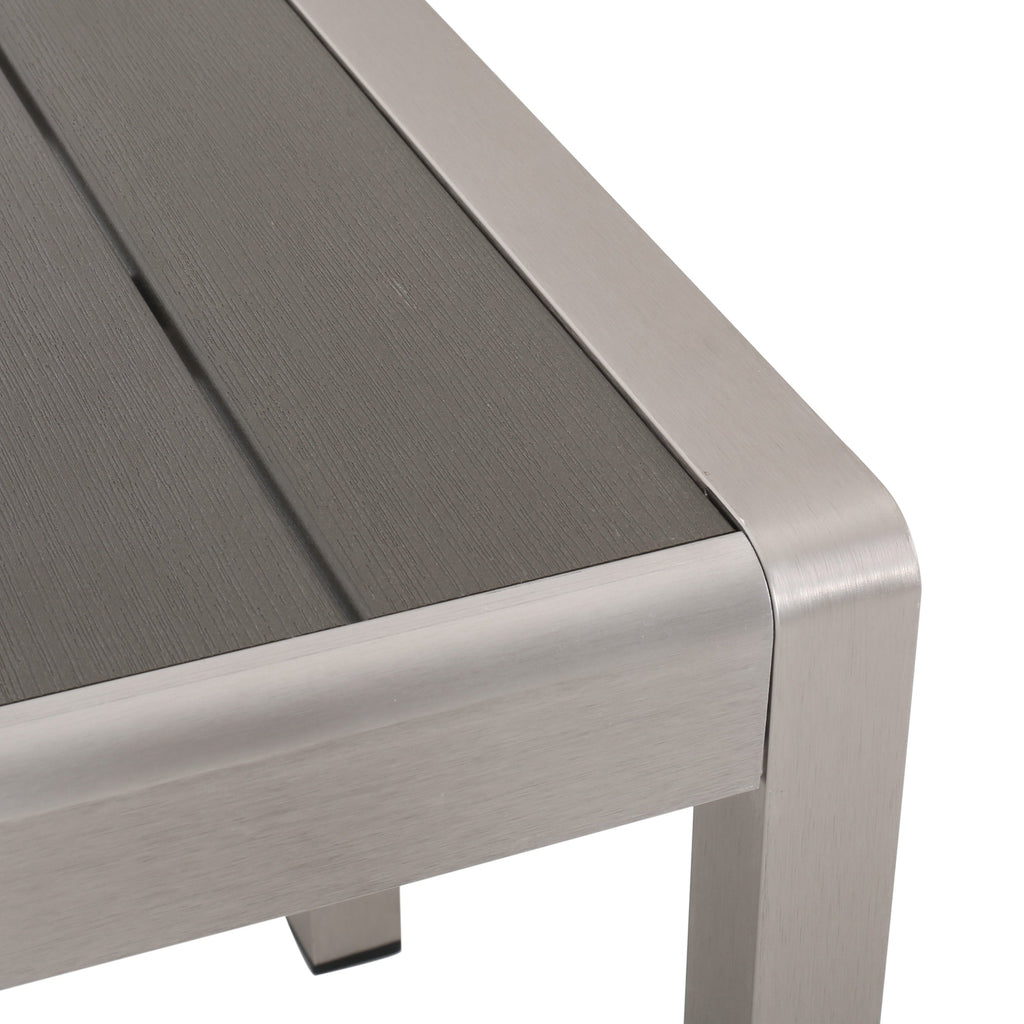 Ensemble de salle à manger d'extérieur moderne en aluminium Cape Coral 6 places avec banc par Christopher Knight Home