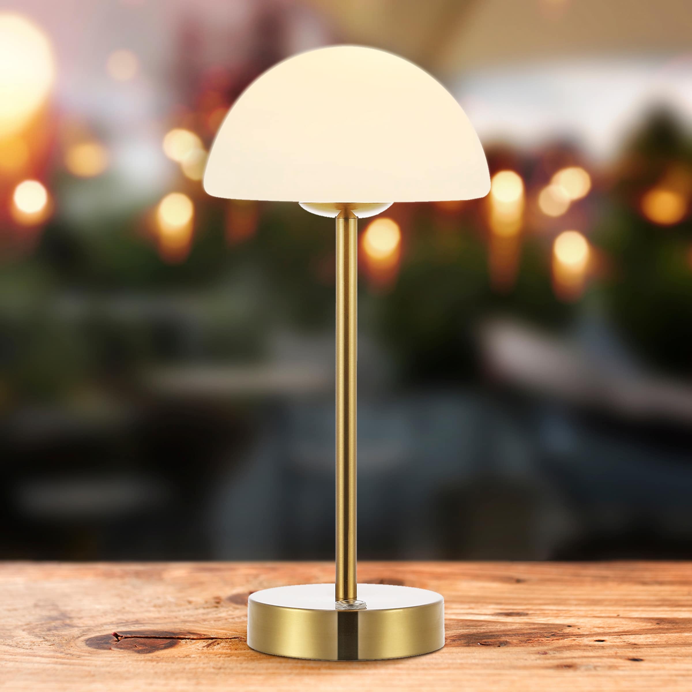 Lampe de table LED intégrée rechargeable sans fil Carson 12,5 cm, minimaliste et moderne, en fer, nickel/blanc, par JONATHAN Y
