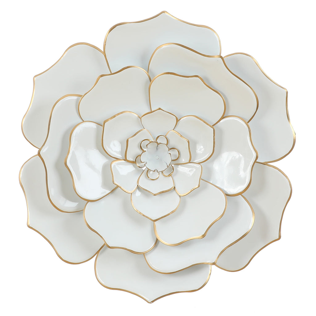 Décoration murale en métal blanc avec fleurs de Carson Carrington Mjugg