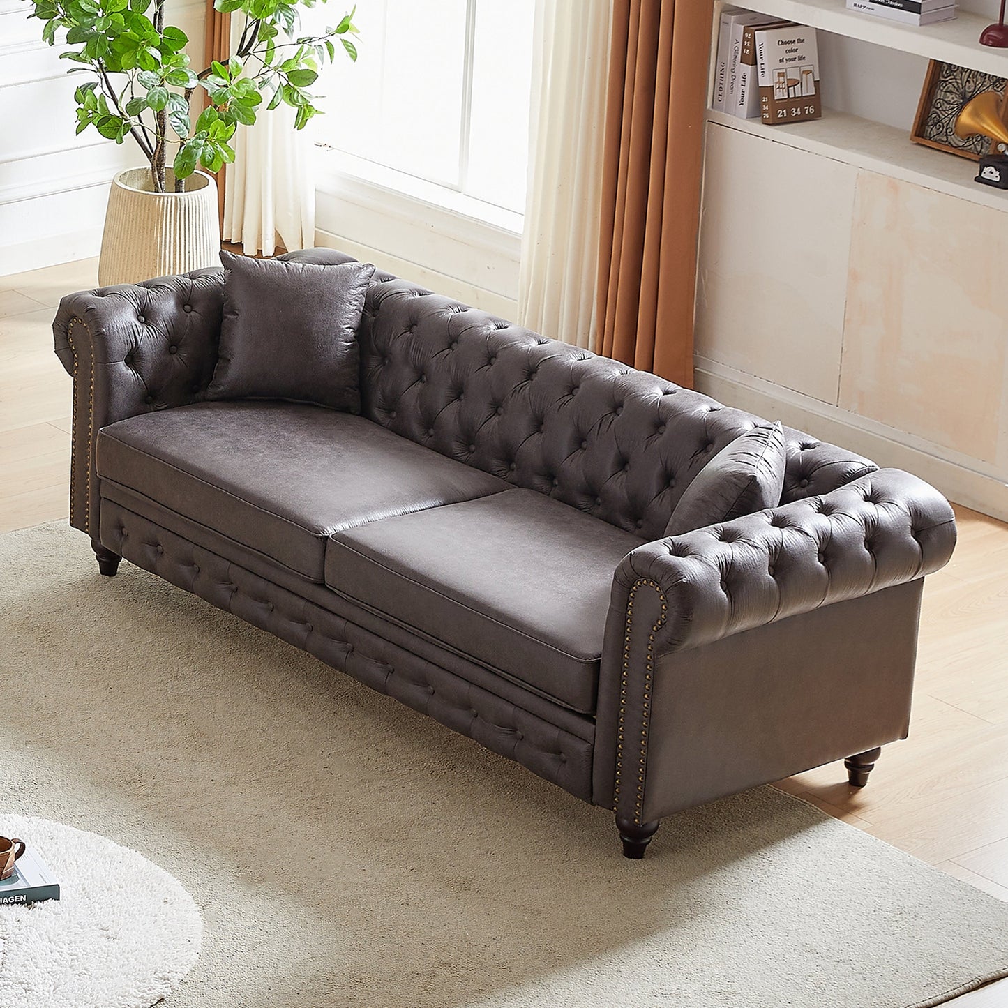 Canapé 3 places Chesterfield 85.5 en tissu technique avec coussins