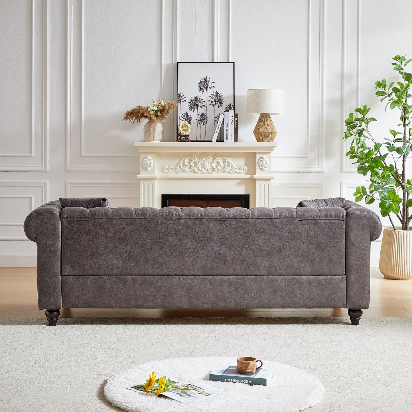 Canapé 3 places Chesterfield 85.5 en tissu technique avec coussins