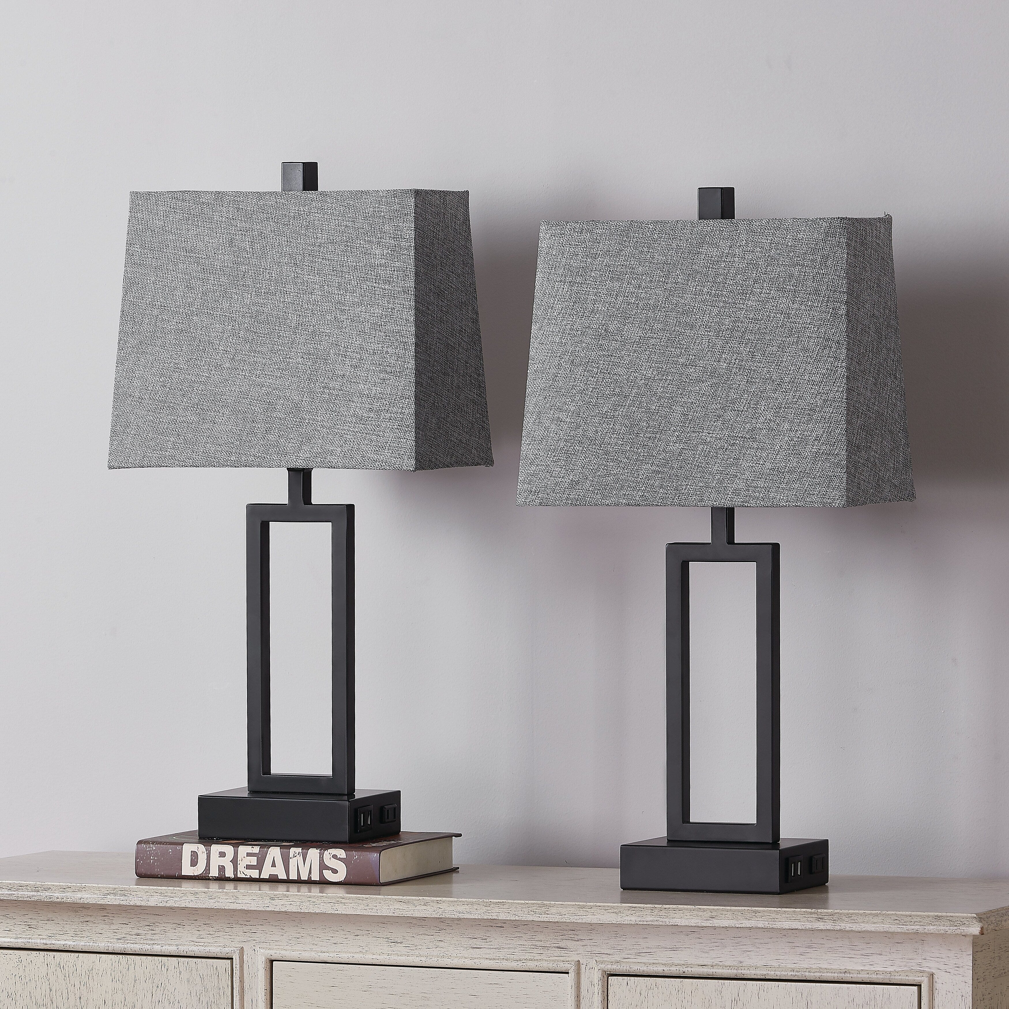 Lampe de table en métal noir avec interrupteur tactile et ports de charge (lot de 2) - 30,5 x 16,5 x 59,7 cm (L x l x H)