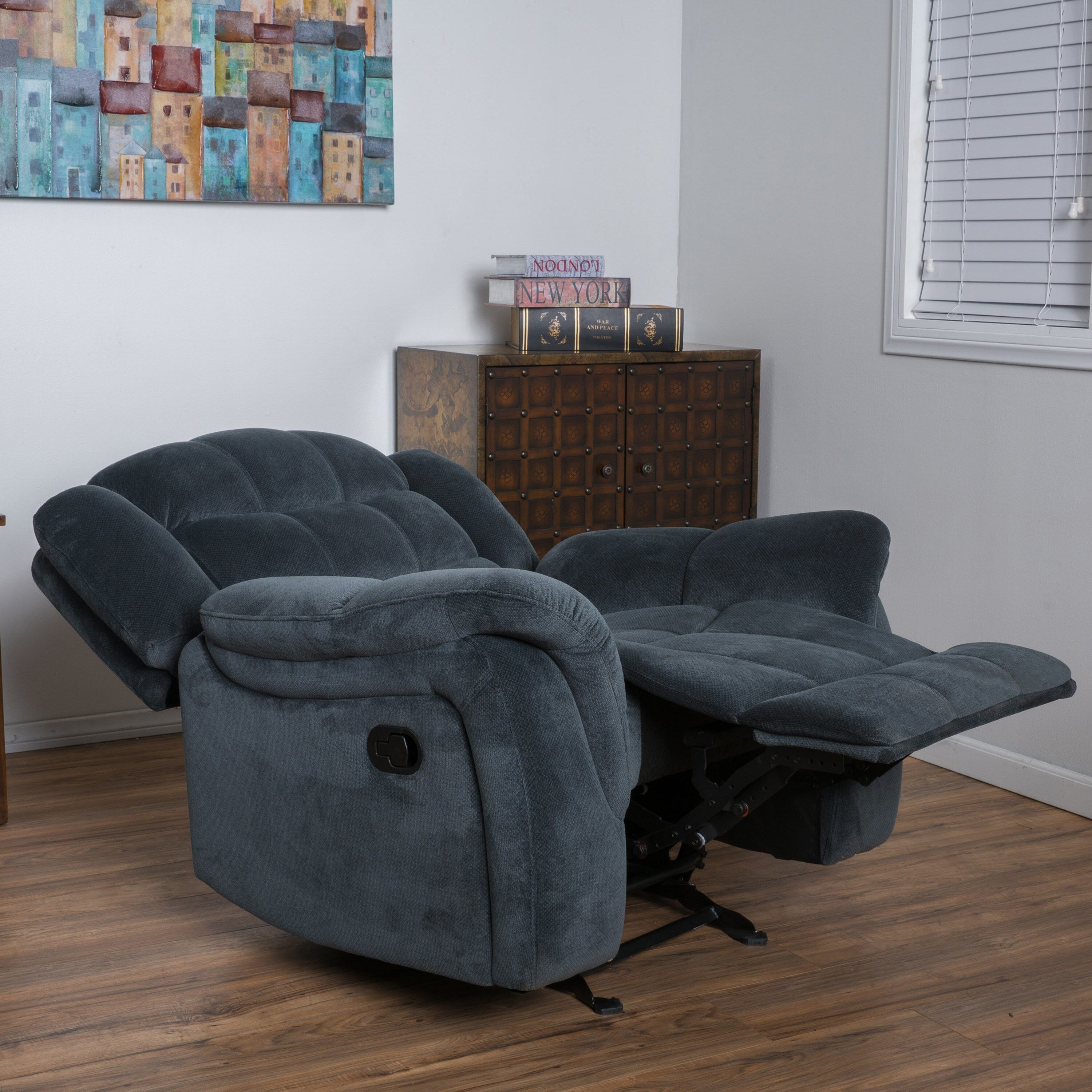 Fauteuil inclinable au design classique, tissu peluche gris acier