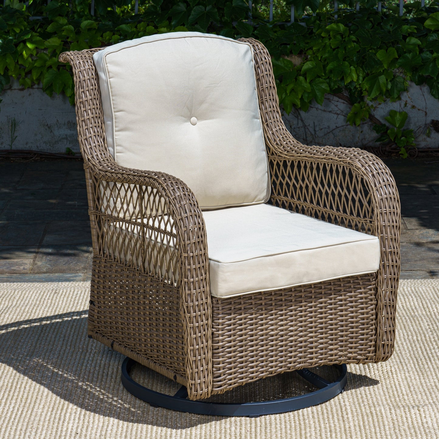 Ensemble de 3 chaises pivotantes en osier pour l'extérieur Rio Vista